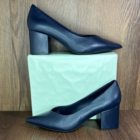 🔥🔥🔥Jeffrey Campbell Blue  Hourglass Pointed Toe Pump Size: 9🔥🔥🔥 - Picture 3 of 16